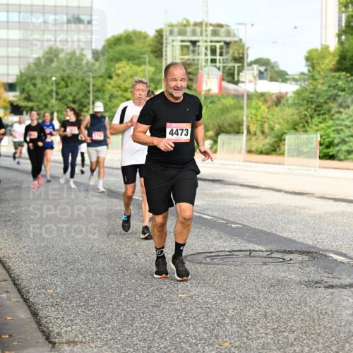 06.09.2026 - CURREX Alsterlauf Dr. Thomas Lammeyer http://msf.ph/oto/10137808 06.09.2026 10:03:45 Laufen 2155, 4473 meine-sportfotos.de