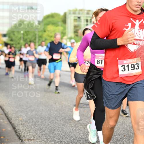 06.09.2026 - CURREX Alsterlauf Dr. Thomas Lammeyer http://msf.ph/oto/10137997 06.09.2026 10:04:05 Laufen 526, 611, 3193 meine-sportfotos.de