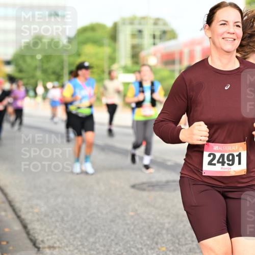 06.09.2026 - CURREX Alsterlauf Dr. Thomas Lammeyer http://msf.ph/oto/10138093 06.09.2026 10:04:14 Laufen 2491 meine-sportfotos.de
