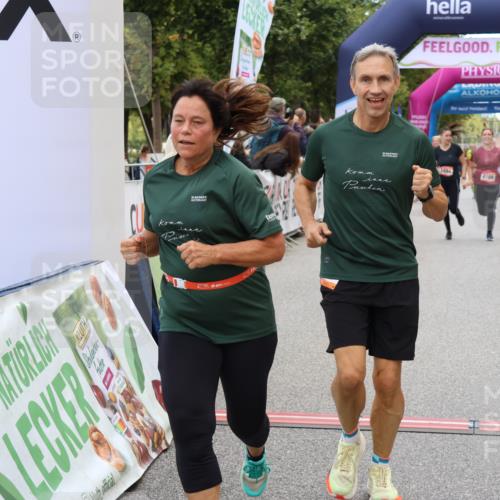 06.09.2026 - CURREX Alsterlauf Strokosch-Dieckow http://msf.ph/oto/10138109 06.09.2026 10:14:08 Ziel 2800, 2866, 2867, 3494, 3992, 3993, 4109, 4253, 4398, 4595, 4596, 4981, 5506, 5715, 6289 meine-sportfotos.de