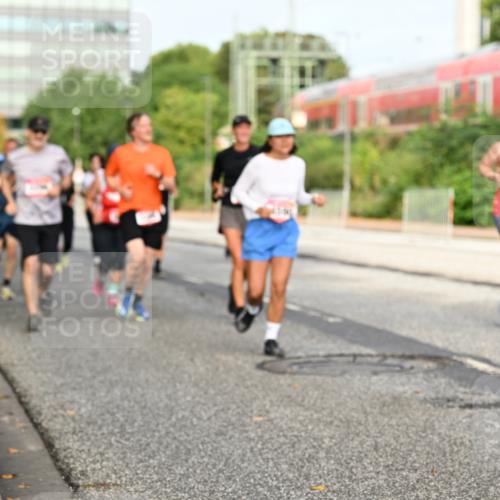 06.09.2026 - CURREX Alsterlauf Dr. Thomas Lammeyer http://msf.ph/oto/10138189 06.09.2026 10:04:23 Laufen  meine-sportfotos.de