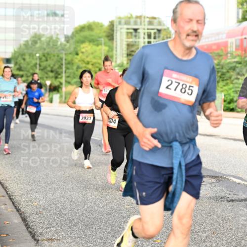 06.09.2026 - CURREX Alsterlauf Dr. Thomas Lammeyer http://msf.ph/oto/10138242 06.09.2026 10:04:28 Laufen 3933, 504, 2785, 5502 meine-sportfotos.de