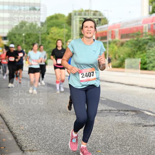 06.09.2026 - CURREX Alsterlauf Dr. Thomas Lammeyer http://msf.ph/oto/10138280 06.09.2026 10:04:32 Laufen 2407 meine-sportfotos.de