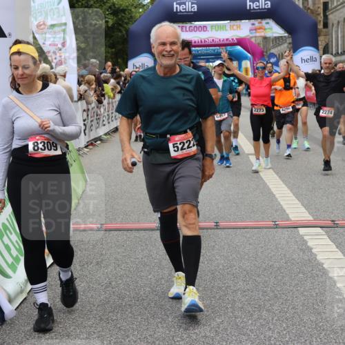 06.09.2026 - CURREX Alsterlauf Strokosch-Dieckow http://msf.ph/oto/10138289 06.09.2026 10:00:21 Ziel 2089, 2273, 2274, 2505, 2856, 2940, 3006, 3506, 3507, 3567, 3574, 3897, 4296, 4578, 5005, 5222, 5536, 5622, 6112, 6241, 6258, 6291, 6457, 8212 meine-sportfotos.de