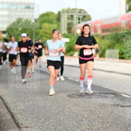 06.09.2026 - CURREX Alsterlauf Dr. Thomas Lammeyer http://msf.ph/oto/10138301 06.09.2026 10:04:34 Laufen 2 meine-sportfotos.de