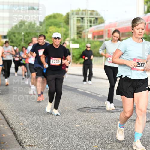 06.09.2026 - CURREX Alsterlauf Dr. Thomas Lammeyer http://msf.ph/oto/10138321 06.09.2026 10:04:36 Laufen 2035, 6, 297 meine-sportfotos.de