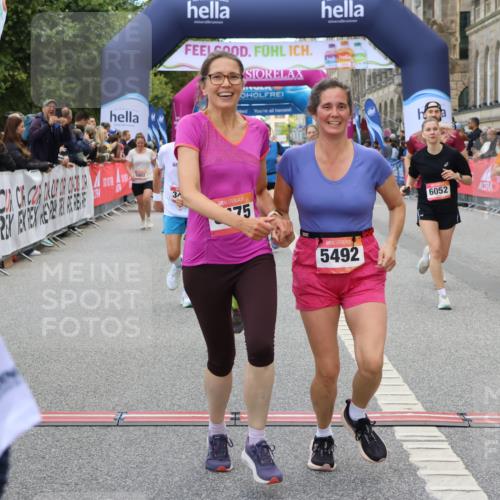 06.09.2026 - CURREX Alsterlauf Strokosch-Dieckow http://msf.ph/oto/10138343 06.09.2026 10:14:22 Ziel 3039, 3418, 3513, 3864, 3986, 4196, 4205, 4452, 4637, 5002, 5183, 5255, 5363, 5395, 5449, 5475, 6052 meine-sportfotos.de