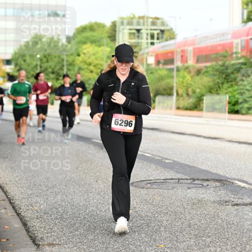 06.09.2026 - CURREX Alsterlauf Dr. Thomas Lammeyer http://msf.ph/oto/10138591 06.09.2026 10:05:03 Laufen 6296 meine-sportfotos.de