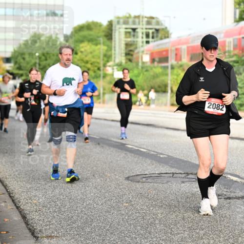 06.09.2026 - CURREX Alsterlauf Dr. Thomas Lammeyer http://msf.ph/oto/10138701 06.09.2026 10:05:13 Laufen 2082, 50 meine-sportfotos.de