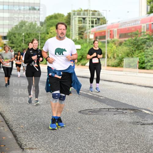 06.09.2026 - CURREX Alsterlauf Dr. Thomas Lammeyer http://msf.ph/oto/10138712 06.09.2026 10:05:14 Laufen 19, 3573 meine-sportfotos.de