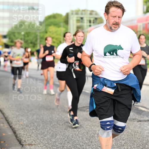 06.09.2026 - CURREX Alsterlauf Dr. Thomas Lammeyer http://msf.ph/oto/10138730 06.09.2026 10:05:16 Laufen  meine-sportfotos.de