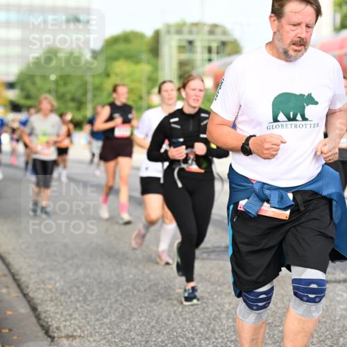 06.09.2026 - CURREX Alsterlauf Dr. Thomas Lammeyer http://msf.ph/oto/10138731 06.09.2026 10:05:16 Laufen  meine-sportfotos.de