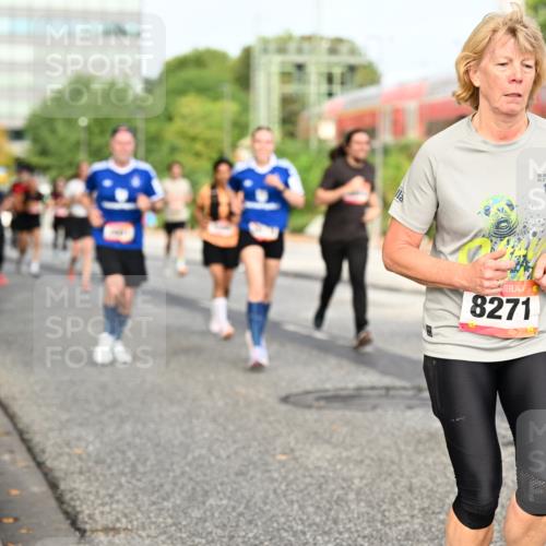 06.09.2026 - CURREX Alsterlauf Dr. Thomas Lammeyer http://msf.ph/oto/10138780 06.09.2026 10:05:20 Laufen 8271, 36 meine-sportfotos.de