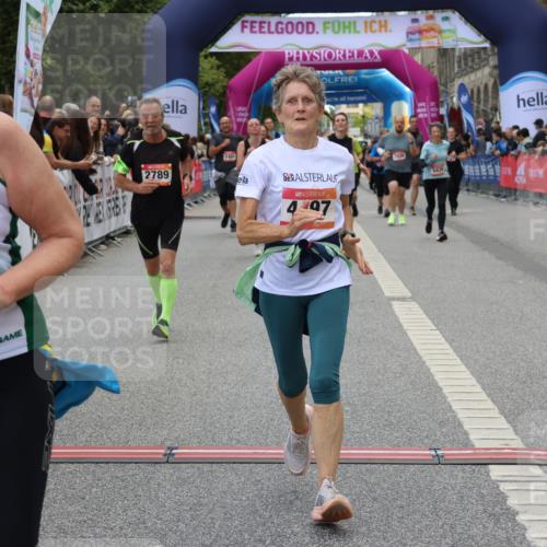 06.09.2026 - CURREX Alsterlauf Strokosch-Dieckow http://msf.ph/oto/10138813 06.09.2026 10:15:06 Ziel 2789, 2860, 3023, 3134, 3454, 3614, 3630, 3631, 4497, 5439, 5630, 5966, 8081 meine-sportfotos.de