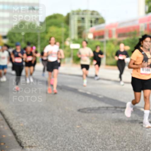 06.09.2026 - CURREX Alsterlauf Dr. Thomas Lammeyer http://msf.ph/oto/10138817 06.09.2026 10:05:24 Laufen 2 meine-sportfotos.de