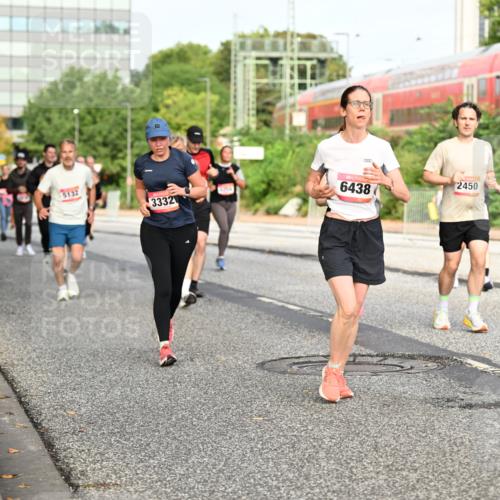 06.09.2026 - CURREX Alsterlauf Dr. Thomas Lammeyer http://msf.ph/oto/10138839 06.09.2026 10:05:26 Laufen 5132, 3332, 6438, 2450 meine-sportfotos.de