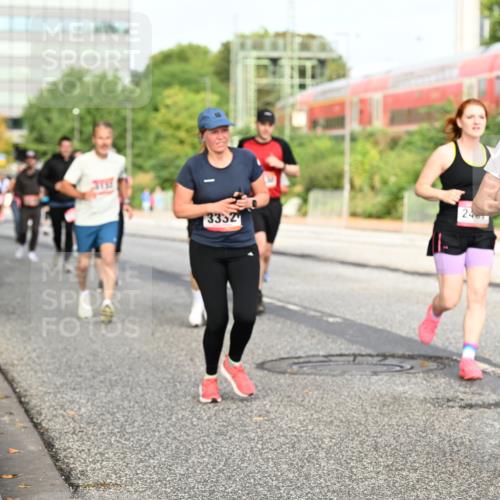 06.09.2026 - CURREX Alsterlauf Dr. Thomas Lammeyer http://msf.ph/oto/10138849 06.09.2026 10:05:27 Laufen 24, 3352, 11, 6438, 24 meine-sportfotos.de