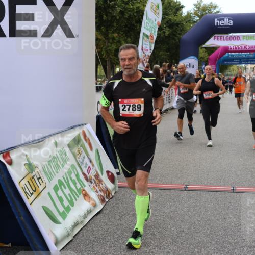 06.09.2026 - CURREX Alsterlauf Strokosch-Dieckow http://msf.ph/oto/10138858 06.09.2026 10:15:09 Ziel 2789, 2860, 2871, 2938, 3023, 3027, 3454, 4497, 5439, 5630, 5966, 6408, 8081 meine-sportfotos.de