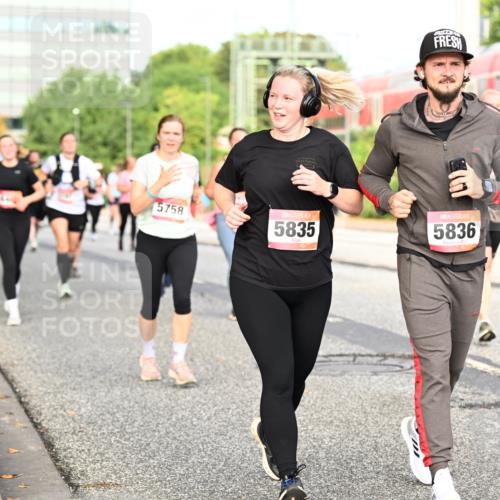 06.09.2026 - CURREX Alsterlauf Dr. Thomas Lammeyer http://msf.ph/oto/10138929 06.09.2026 10:05:35 Laufen 5758, 5835, 5836 meine-sportfotos.de