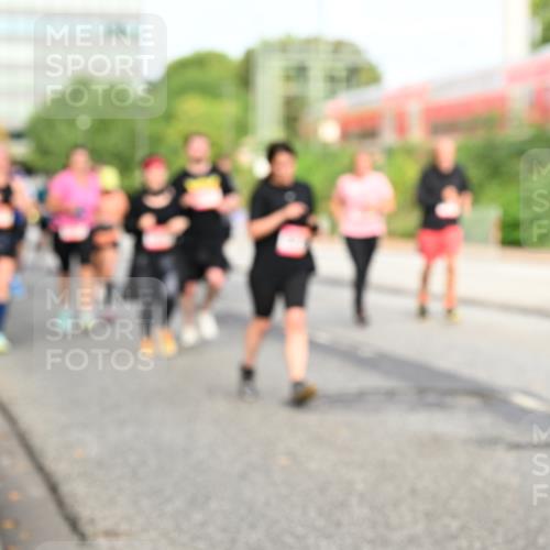 06.09.2026 - CURREX Alsterlauf Dr. Thomas Lammeyer http://msf.ph/oto/10138974 06.09.2026 10:05:41 Laufen  meine-sportfotos.de