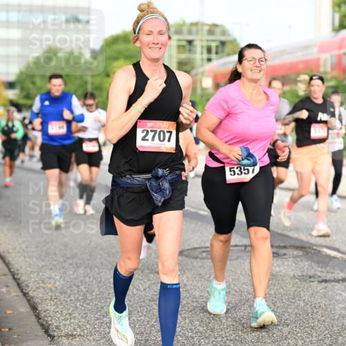 06.09.2026 - CURREX Alsterlauf Dr. Thomas Lammeyer http://msf.ph/oto/10139013 06.09.2026 10:05:45 Laufen 2707, 5357 meine-sportfotos.de