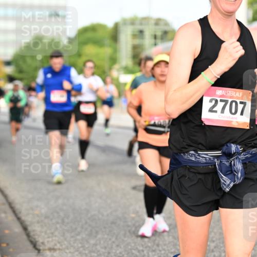 06.09.2026 - CURREX Alsterlauf Dr. Thomas Lammeyer http://msf.ph/oto/10139022 06.09.2026 10:05:45 Laufen 2707, 5357 meine-sportfotos.de