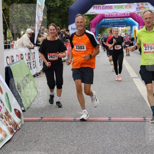 06.09.2026 - CURREX Alsterlauf Strokosch-Dieckow http://msf.ph/oto/10139024 06.09.2026 10:15:16 Ziel 2621, 2737, 2794, 2871, 2938, 3023, 3027, 3302, 3454, 3627, 4640, 4645, 5439, 5457, 5630, 5931, 5966, 6408 meine-sportfotos.de