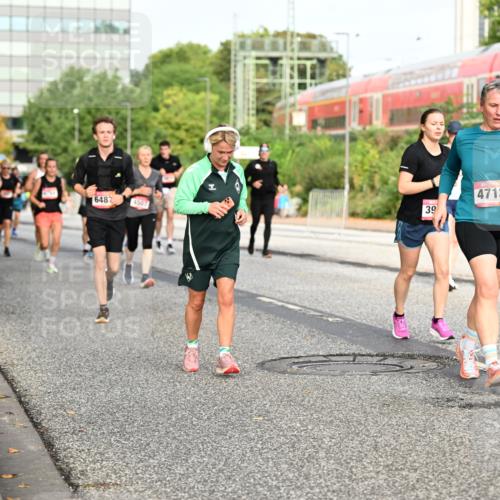 06.09.2026 - CURREX Alsterlauf Dr. Thomas Lammeyer http://msf.ph/oto/10139062 06.09.2026 10:05:50 Laufen 6482, 4507, 39, 4713, 70 meine-sportfotos.de