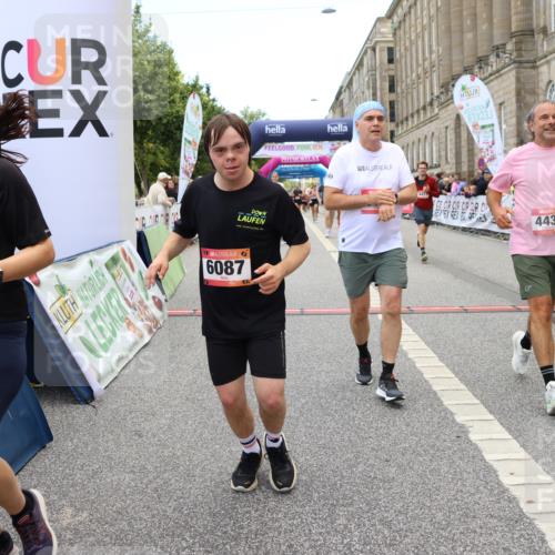 06.09.2026 - CURREX Alsterlauf Strokosch-Dieckow http://msf.ph/oto/10139077 06.09.2026 10:16:56 Ziel 2222, 3024, 3169, 3633, 4439, 4440, 4477, 4523, 4592, 4750, 4756, 5875, 6025, 6087, 8102, 8235, 8295 meine-sportfotos.de