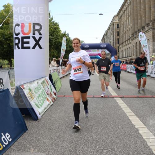 06.09.2026 - CURREX Alsterlauf Strokosch-Dieckow http://msf.ph/oto/10139146 06.09.2026 10:17:00 Ziel 2048, 2222, 3002, 3024, 3973, 4439, 4440, 4477, 4523, 4557, 4592, 4750, 4756, 5082, 5875, 6025, 6087, 8083, 8235, 8295 meine-sportfotos.de