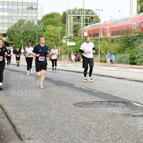 06.09.2026 - CURREX Alsterlauf Dr. Thomas Lammeyer http://msf.ph/oto/10139209 06.09.2026 10:06:05 Laufen 5008, 6354, 5558, 338 meine-sportfotos.de