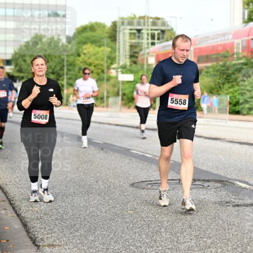 06.09.2026 - CURREX Alsterlauf Dr. Thomas Lammeyer http://msf.ph/oto/10139230 06.09.2026 10:06:07 Laufen 5008, 5558, 6338 meine-sportfotos.de