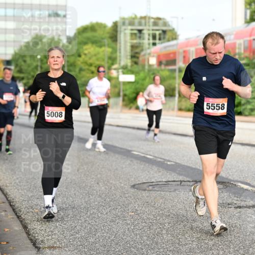 06.09.2026 - CURREX Alsterlauf Dr. Thomas Lammeyer http://msf.ph/oto/10139233 06.09.2026 10:06:08 Laufen 5008, 4364, 5558 meine-sportfotos.de