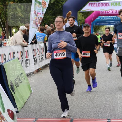 06.09.2026 - CURREX Alsterlauf Strokosch-Dieckow http://msf.ph/oto/10139353 06.09.2026 10:15:44 Ziel 1003, 2408, 2558, 2559, 3741, 3870, 4600, 4926, 5221, 6022, 6097, 6336 meine-sportfotos.de