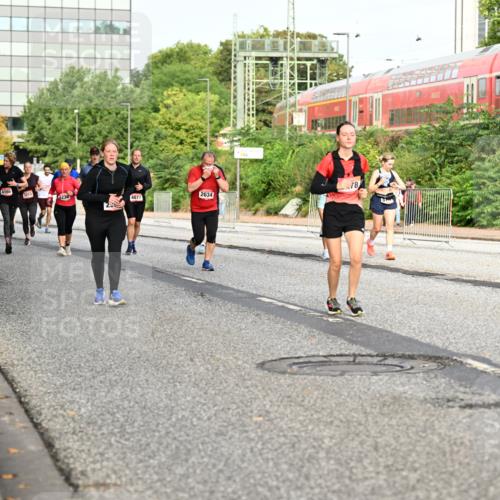 06.09.2026 - CURREX Alsterlauf Dr. Thomas Lammeyer http://msf.ph/oto/10139379 06.09.2026 10:06:22 Laufen 4697, 4166, 18, 238, 4077, 2634, 23 meine-sportfotos.de