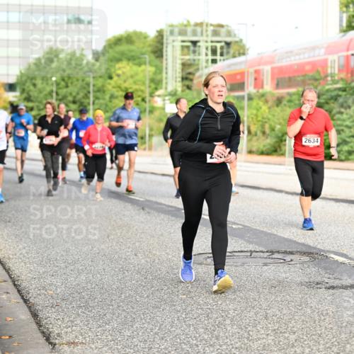 06.09.2026 - CURREX Alsterlauf Dr. Thomas Lammeyer http://msf.ph/oto/10139415 06.09.2026 10:06:25 Laufen 2634 meine-sportfotos.de