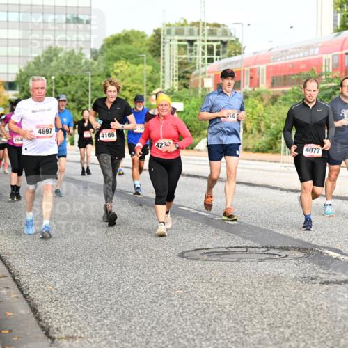 06.09.2026 - CURREX Alsterlauf Dr. Thomas Lammeyer http://msf.ph/oto/10139446 06.09.2026 10:06:28 Laufen 4697, 284, 4166, 356, 4232, 16, 4077, 2566 meine-sportfotos.de