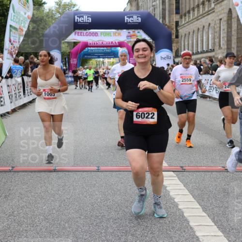 06.09.2026 - CURREX Alsterlauf Strokosch-Dieckow http://msf.ph/oto/10139463 06.09.2026 10:15:48 Ziel 1003, 2408, 2558, 2559, 3741, 3870, 4547, 4600, 4926, 5221, 6022, 6097 meine-sportfotos.de