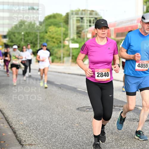 06.09.2026 - CURREX Alsterlauf Dr. Thomas Lammeyer http://msf.ph/oto/10139505 06.09.2026 10:06:33 Laufen 2840, 4855 meine-sportfotos.de