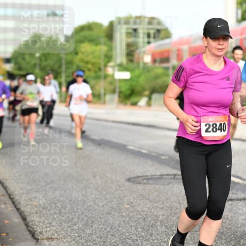 06.09.2026 - CURREX Alsterlauf Dr. Thomas Lammeyer http://msf.ph/oto/10139509 06.09.2026 10:06:34 Laufen 2840, 4855 meine-sportfotos.de