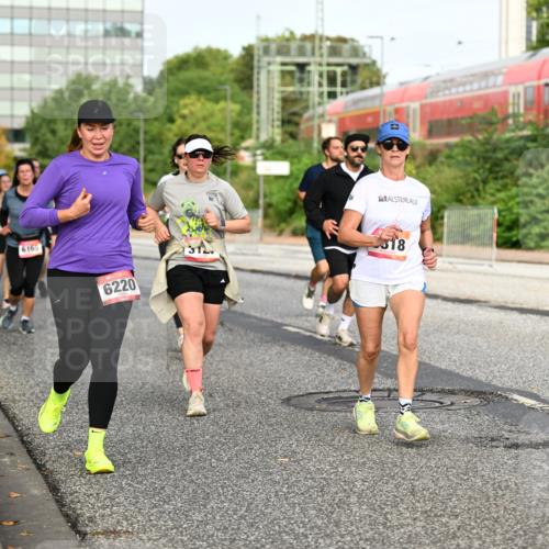 06.09.2026 - CURREX Alsterlauf Dr. Thomas Lammeyer http://msf.ph/oto/10139544 06.09.2026 10:06:37 Laufen 6165, 6220, 312, 318 meine-sportfotos.de