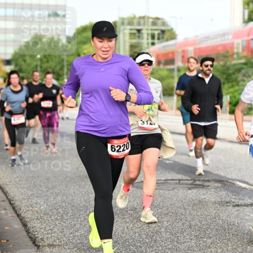 06.09.2026 - CURREX Alsterlauf Dr. Thomas Lammeyer http://msf.ph/oto/10139555 06.09.2026 10:06:38 Laufen 6220, 312, 5818 meine-sportfotos.de