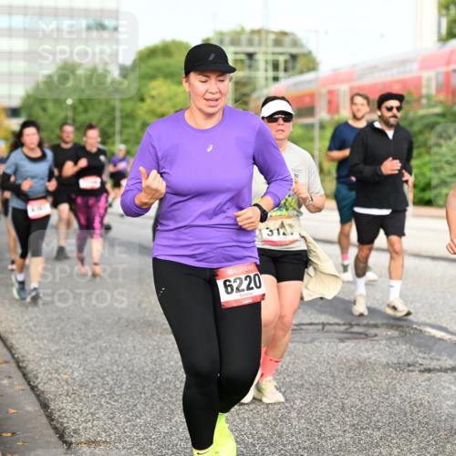 06.09.2026 - CURREX Alsterlauf Dr. Thomas Lammeyer http://msf.ph/oto/10139556 06.09.2026 10:06:38 Laufen 6220, 1311, 10, 5818 meine-sportfotos.de