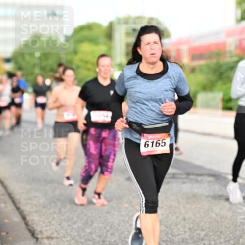 06.09.2026 - CURREX Alsterlauf Dr. Thomas Lammeyer http://msf.ph/oto/10139587 06.09.2026 10:06:41 Laufen 6165 meine-sportfotos.de