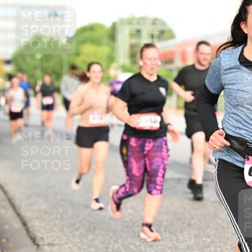 06.09.2026 - CURREX Alsterlauf Dr. Thomas Lammeyer http://msf.ph/oto/10139594 06.09.2026 10:06:42 Laufen 6165 meine-sportfotos.de