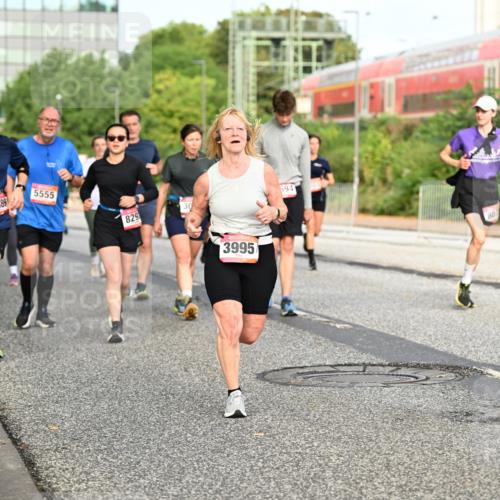 06.09.2026 - CURREX Alsterlauf Dr. Thomas Lammeyer http://msf.ph/oto/10139633 06.09.2026 10:06:46 Laufen 2589, 5555, 829, 3995, 694, 807 meine-sportfotos.de
