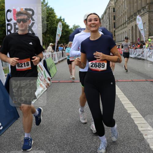 06.09.2026 - CURREX Alsterlauf Strokosch-Dieckow http://msf.ph/oto/10139753 06.09.2026 10:16:05 Ziel 2098, 2570, 2571, 2689, 2810, 3234, 3281, 3311, 4028, 4043, 4056, 4069, 4154, 4264, 4319, 4320, 4733, 5065, 5081, 5476, 5618, 5825, 8218 meine-sportfotos.de