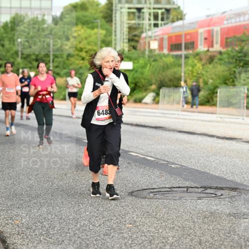 06.09.2026 - CURREX Alsterlauf Dr. Thomas Lammeyer http://msf.ph/oto/10139764 06.09.2026 10:06:59 Laufen 1360, 6483 meine-sportfotos.de