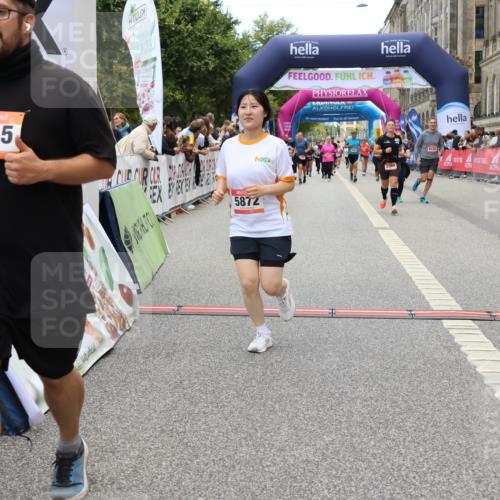 06.09.2026 - CURREX Alsterlauf Strokosch-Dieckow http://msf.ph/oto/10139781 06.09.2026 10:17:18 Ziel 1092, 2368, 2688, 2922, 3199, 3459, 5223, 5615, 5872, 5876, 6143 meine-sportfotos.de