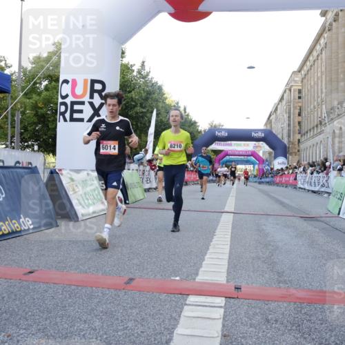 06.09.2026 - CURREX Alsterlauf Yannick Fuchs http://msf.ph/oto/10139850 06.09.2026 09:46:11 Ziel 2122, 4970, 5846, 5906, 6014, 6406, 8158, 8210, 8266 meine-sportfotos.de